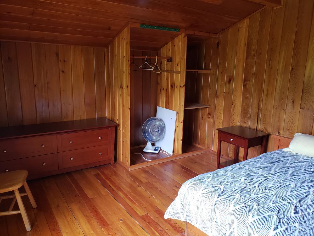 Cherry Cove Cabins Villa Kaslo Exterior photo