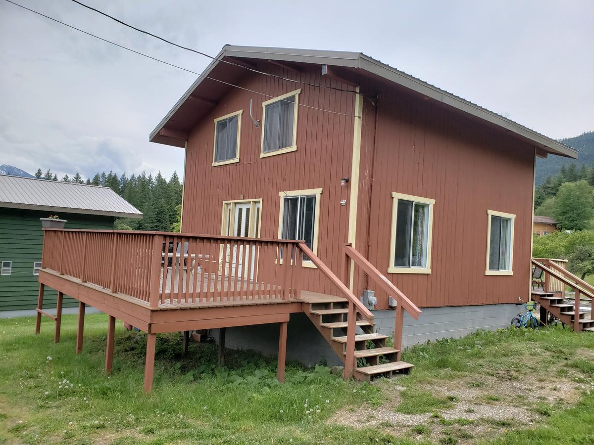 Cherry Cove Cabins Villa Kaslo Exterior photo