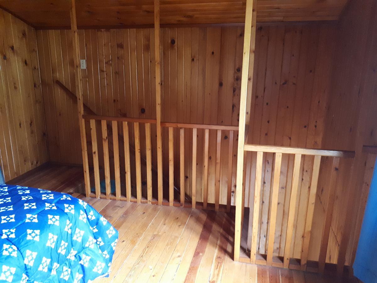 Cherry Cove Cabins Villa Kaslo Exterior photo