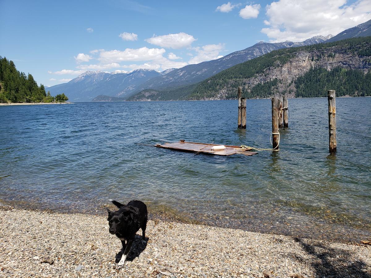 Cherry Cove Cabins Villa Kaslo Exterior photo