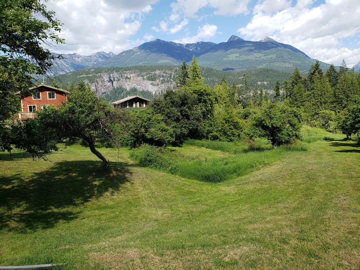 Cherry Cove Cabins Villa Kaslo Exterior photo